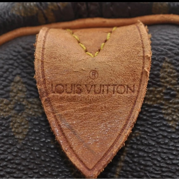Authentic Louis Vuitton Keepall 60 Duffle - Picture 6 of 12